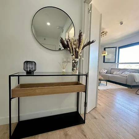 Live Your Dream Life In * Málaga