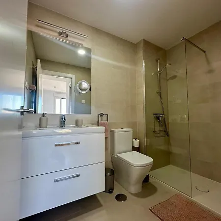 Live Your Dream In Apartment Malaga