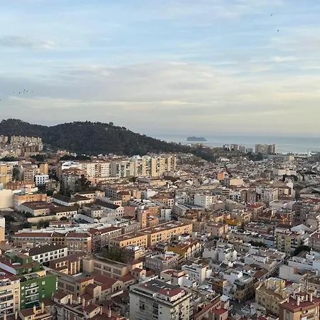 Live Your Dream Life In Lägenhet Málaga