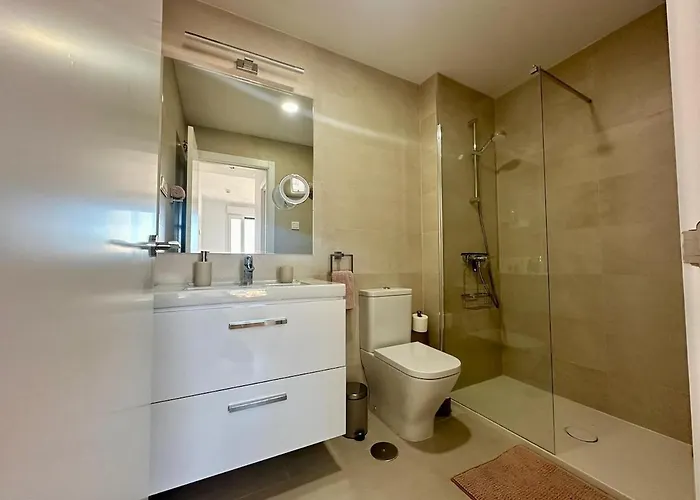 Live Your Dream Life In شقة